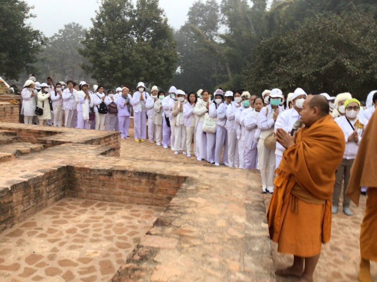 ผู้ปฏิบัติธรรมของ ศอ.บต. กว่า 80 คน ตามรอยพระพุทธเจ้า เยี่ยมชมดินแดนพุทธภูมิ  สัมผัสวิถี วัฒนธรรมชาวฮินดู ณ ประเทศอินเดีย - เนปาล