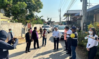 “รองเอ็ด” ที่ปรึกษา  รมว.ดิจิทัลเพื่อเศรษฐกิจและสังคม =DE  ลงพื้นที่ดูถนนพังเสียหาย  เพื่อเร่งแก้ไข