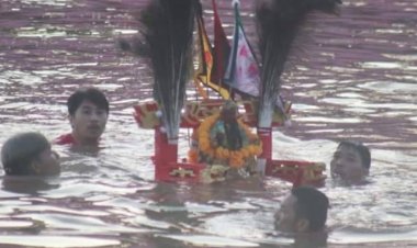 หนึ่งปีมีครั้งเดียวพิธีลุยน้ำ ลุยไฟกตัญญูคู่ฟ้ามหาสมโภชเจ้าแม่ลิ้มกอเหนี่ยว