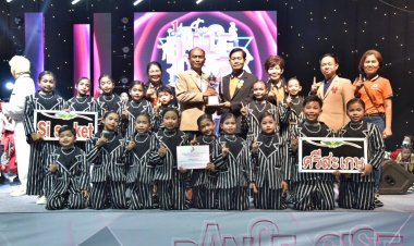 ผู้ว่าฯศรีสะเกษ ร่วมเฝ้ารับเสด็จ ทูลกระหม่อมหญิงอุบลฯเสด็จพระราชทานรางวัล TO BE NUMBER ONE ชิงชนะเลิศระดับประเทศ