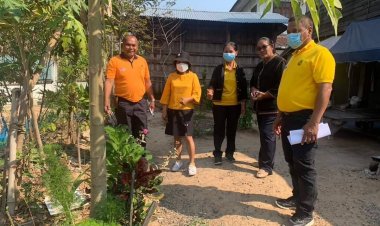 กำนันตำบลสำโรง เร่งตรวจการจัดทำถังขยะ17 หมู่บ้านให้ครบทุกกลังคาเรือน