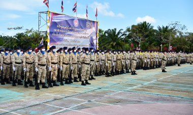 นราธิวาส จัดพิธีชุมนุมผู้บังคับบัญชา เจ้าหน้าที่ และสมาชิกกองอาสารักษาดินแดน เนื่องในวันคล้ายวันสถาปนากองอาสารักษาดินแดน  ครบรอบ 69 ปี
