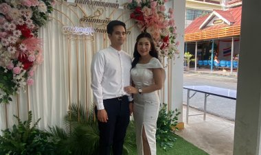 ชื่นมื่น!คู่รักเเห่จดทะเบียนสมรสลอยฟ้า วิวาห์หลานย่า โคราชคึกคัก