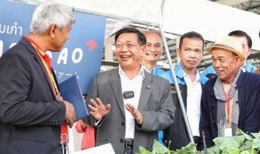 "อลงกรณ์"ลงพื้นที่ เยี่ยมชมตลาดกลางอินทรีย์ท้ายเกาะ ยกเป็นโมเดลตลาดกลางสินค้าเกษตรอินทรีย์