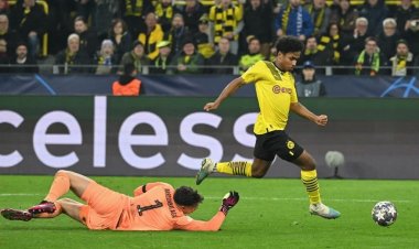 "ดอร์ทมุนด์"เฉือน"เชลซี"-"เบนฟิกา"โอกาสเข้ารอบสดใส นัดแรก 16 ทีมศึก ยูฟ่า แชมเปียนส์ลีก