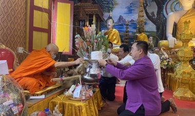 "นายกเคี้ยง คนบ้านเฮา" ร่วมงานบุญ "พิธีตานขันข้าวร้อยขัน" สืบสานพระพุทธศาสนา