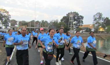 สร้างสีสัน!ระเบิดศึกวิ่งโพธิ์ศรีสุวรรณมินิมาธารอน"เลนเอาบุญ2023"(ชมคลิป)