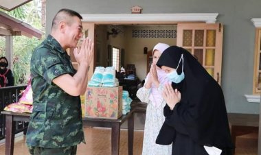 เราจะไม่ทิ้งกัน!มทภ.4เยี่ยมครอบครัว"ดร.ปรีดี มะนีวัน"ในรอบ 40 วันการเสียชีวิต