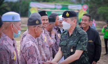 "ตันหยงลิมอ สันติ"มทภ.4 ร่วมงานการกุศล สนับสนุนการศึกษาหารายได้สร้างอาคารเรียนตาดีกา