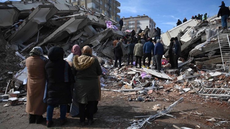 แผ่นดินไหวตุรกีวิปโยคหนัก "WHO"เตือนเหยื่อธรณีพิโรจอาจเสียชีวิตสูงถึง 2 หมื่นศพ