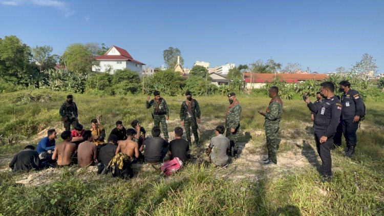 ทหารสนธิกำลังตชด.437 สกัดจับกุมแรงงานต่างด้าว “เมียนมา” คาชายแดนไทย-มาเลเซีย