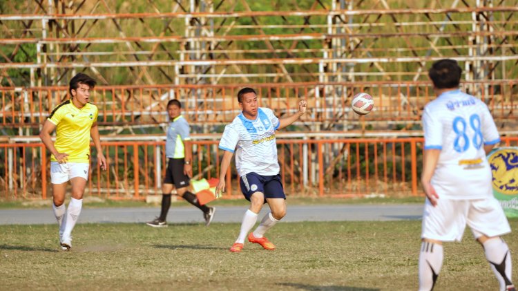 พ่อเมืองชลบุรีนำทีมVIPลงแตะปิดการแข่งขันกีฬาฟุตบอล “อำเภอศรีราชาคัพ” โซน 1