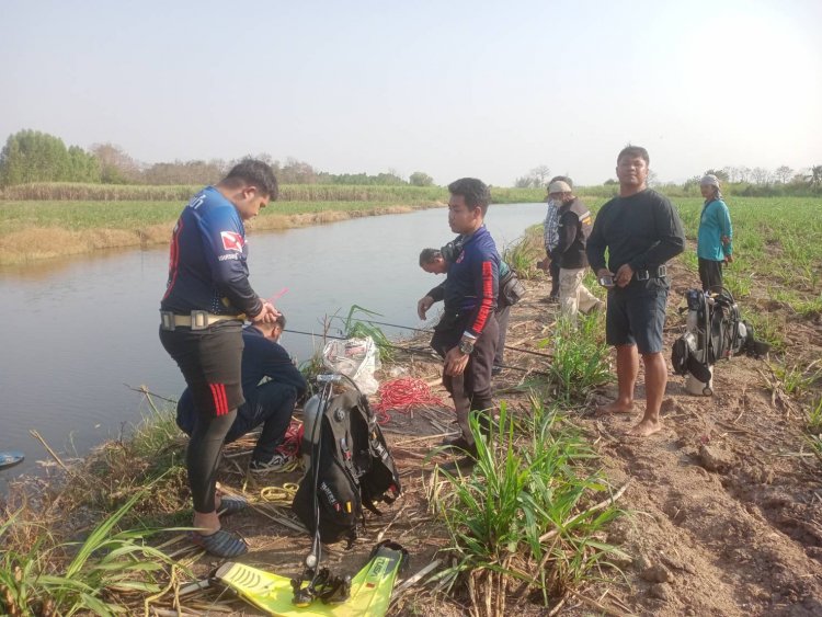 สลด!หญิงวัย 52 นักตกปลาหาเลี้ยงครอบครัว ปลดปลาออกจากเบ็ด พลาดท่าจมน้ำดับ