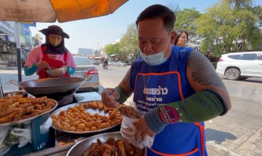 เปลี่ยนรัฐบาลใหม่ง่ายกว่าแนะให้ปรับตัว!พ่อค้ากล้วยทอดโอดก๊าซหุงต้มขยับอีกดันต้นทุนพุ่ง