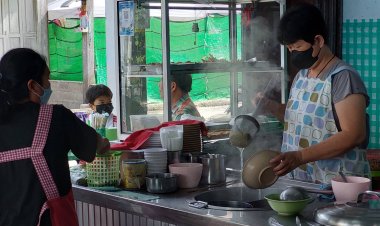 ชวนลิ้มชิมรสหมี่แกงมาเลเซียที่ไม่ต้องไปถึงมาเลย์มาเยือนเบตงก็ได้ลิ้มลอง