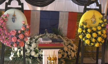 ผู้ว่าฯโคราชเชิญตะกร้าสิ่งของพระราชทานแก่ครอบครัวของ"จ่าสิบเอก อิสระ"เหยื่อไฟใต้