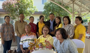 มวลชน 5 จังหวัดชายแดนใต้ตบเท้ามาให้กำลังใจ"เลขาสมเกียรติ"หลังถูกสั่งย้ายด่วน