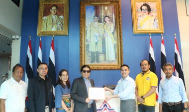 “ไข่ มาลีฮวนน่า”ยื่นหนังสือขอให้พรรครวมไทยสร้างชาติหนุนตั้งสภาศิลปินฯองค์กรหลักช่วยบรรดาศิลปิน