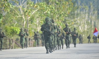 ผบ.พล.ร.15 นำกำลังพล ร่วมเดินทางไกลประจำเดือน เสริมสร้างสุขภาพร่างกายที่สมบูรณ์แข็งแรง