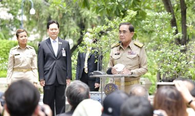 "บิ๊กตู่" เปิดใจหลังประกาศยุบสภาฯ ขอบคุณ "พรรคร่วมรบ." ไม่ปฏิเสธเป็นนักการเมืองแล้ว เผย "ภรรยา" ให้อิสระตัดสินใจ