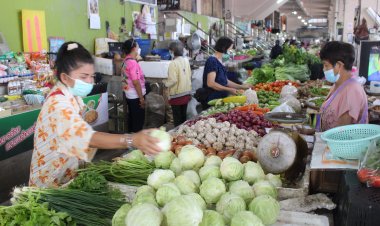 ชาวเบตงอยากเห็นรัฐบาลใหม่เร่งแก้ปัญหาปากท้องเป็นหลักหลังข้าวของแพงหูฉี่