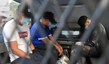 ตม.รีดชาวจีนพ่นพิษ ฟัน "ผกก.-รอง ผกก."สน.ดินแดงเด้งเข้ากรุ ฐานไม่ดูแลลูกน้อง