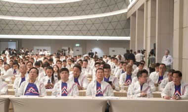 รวมไทยสร้างชาติติวเข้มว่าที่ผู้สมัคร ส.ส.ทั่วประเทศ 400 คน 400 เขตหาเสียงอย่างสร้างสรรค์