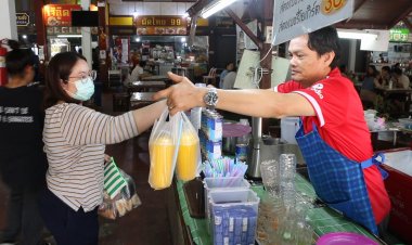 อากาศร้อนตับแตกทะลุ 40 องศา ดันยอดขายร้านน้ำปั่นดื่มคลายร้อนพุ่งกระฉูด
