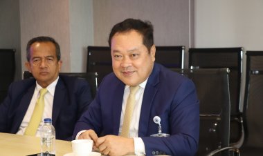 ‘ทวี’ ห่วง เลือกตั้งนอกราชอาณาจักรที่มาเลย์ ตรงกับวันทำงาน วันสำคัญทางศาสนา แนะเลื่อนอีก 1 สัปดาห์