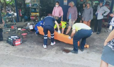 ระทึก!สาวซิ่งเก๋งเสียหลักพุ่งชนร้านซ่อมจยย.น้องชายเจ้าของร้าน-ลูกค้า บาดเจ็บ 2 ราย