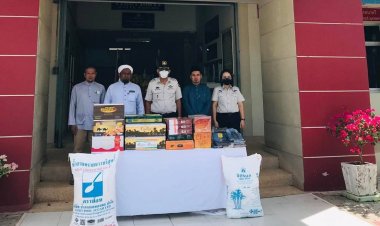 คณะกก.อิสลามปัตตานีมอบอินทผาลัม ผ้าละหมาด น้ำตาลทราย แก่ผู้ต้องขังเรือนจำนาทวี