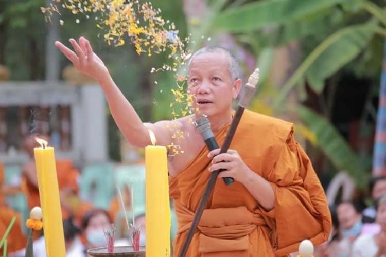 ฮือฮา!พิธีบวงสรวงงานบุญใหญ่วัดศรีมหาโพธิ์เมืองสกลนครเกิดปรากฏการณ์เหนือธรรมชาติ ฟ้าลงดิน