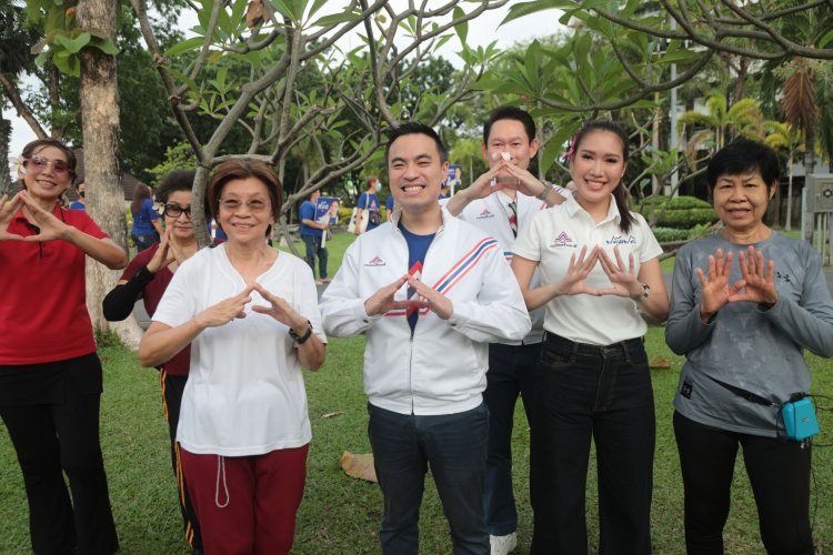 "เอกนัฏ"เผย "ประยุทธ์" อารมณ์ดีมากหลังเปิดตัว 400 ขุนพล รทสช.ร่วมสู้ศึกเลือกตั้งแบบพร้อมมาก