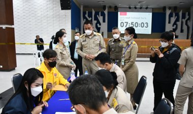 ชลบุรีคึกคักหลายพรรคการเมืองแห่สมัครเลือกตั้งเปิดศึกชิงเก้าอี้ส.ส.