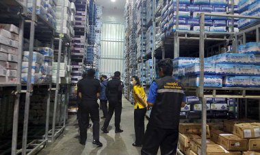 ปศุสัตว์ มุกดาหารบูรณาการตรวจเข้มห้องเย็นแช่แข็งเนื้อสุกรสกัดหมูเถื่อน