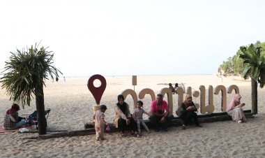 เที่ยวรับลมร้อน หาดอ่าวมะนาว ทะเลสวยปลายด้ามขวาน อ่าวไทย นราธิวาส
