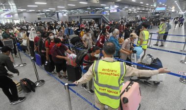 คลื่นปชช.ทะลักกลับบ้านฉลองสงกรานต์ คุมเข้ม 5 วันอันตรายแห่ใช้บริการขนส่งคึกคัก