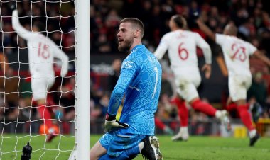 แฟนผีเซ็ง!"แม็กไกวร์-มาลาเซีย"ยิงประตูตัวเอง"แมนฯ ยูไนเต็ด"เปิดบ้านแค่เจ๊า"เซบียา"