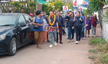 หยุดยาวสงกรานต์ผู้สมัคร ส.ส.ปราจีนบุรี เดินเคาะประตูบ้านหาเสียงตามครัวเรือนใกล้ชิด