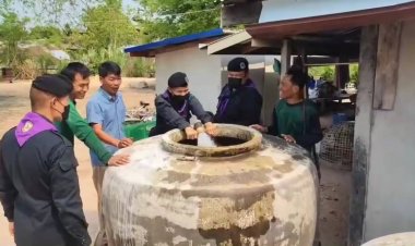 ทหารพราน 23 ระดมขนน้ำแจกจ่ายชาวบ้านบรรเทาการขาดแคลนน้ำอุปโภคช่วงฤดูแล้ง