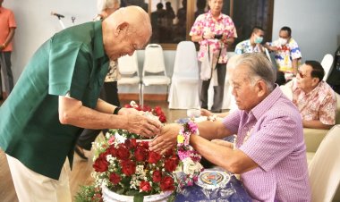 ชมรมนายทหารอาวุโสสืบสานประเพณีสงกรานต์จรรโลงใจวัยเกษียณ