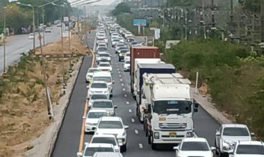 คนอีสานแห่เดินทางกลับเริ่มต้นทำงานใหม่ย่านนิคมอุตฯตะวันออกหลังฉลองสงกรานต์