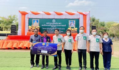 พ่อเมืองดอกลำดวยบาน ตรวจให้กำลังใจ หน่วยแพทย์อาสาสมเด็จพระศรีนครินทราบรมราชนนี