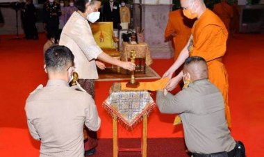 สมเด็จพระกนิษฐาธิราชเจ้า กรมสมเด็จพระเทพรัตนราชสุดาฯ สยามบรมราชกุมารี พระราชทานรางวัลเสาเสมาธรรมจักร แก่​พระสมุห์กันตพัฒน์ สุภทฺโท