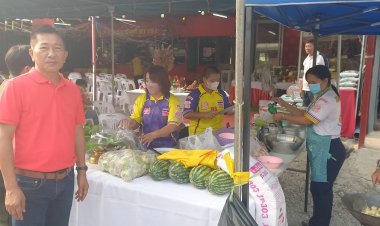 "พร พุทธชาติ" โฆษก เสียงหล่อทำบุญทอดผ้าป่าหารายได้สมทบทุนซื้อโลงศพให้ผู้ยากไร้