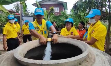 ทหารพรานที่23ร่วมกับจิตอาสาพระราชทาน ต้านภัยแล้ง ขนน้ำบริการชาวบ้านแนวชายแดนกัมพูชา