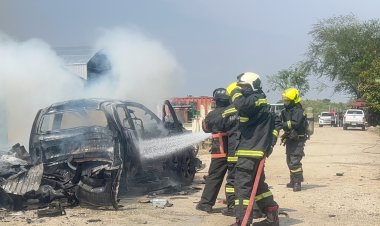 อากาศร้อนจัดถังออกซิเจนเก็บเครื่องจักรเก่าย่านบางบ่อบึ้มสนั่นดับ 1 สาหัส 1