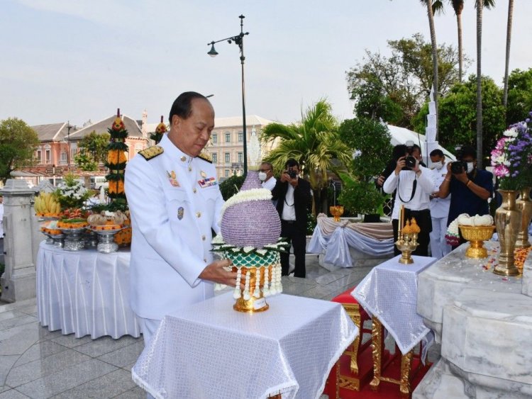 ผู้ว่าฯชลบุรีร่วมพิธีวันสถาปนาครบรอบ 131 ปี กระทรวงมหาดไทย