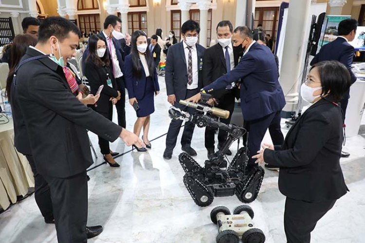 สทป. ร่วมจัดนิทรรศการ “อุตสาหกรรมป้องกันประเทศ” ณ ทำเนียบรัฐบาล