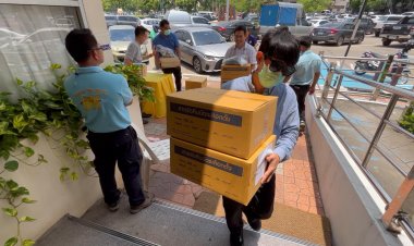 บัตรเลือกตั้งล่วงหน้าถึงขอนแก่นแล้ว- กกต.ย้ำชัดเลือกตั้ง 7 พ.ค.นี้อย่างรัดกุม